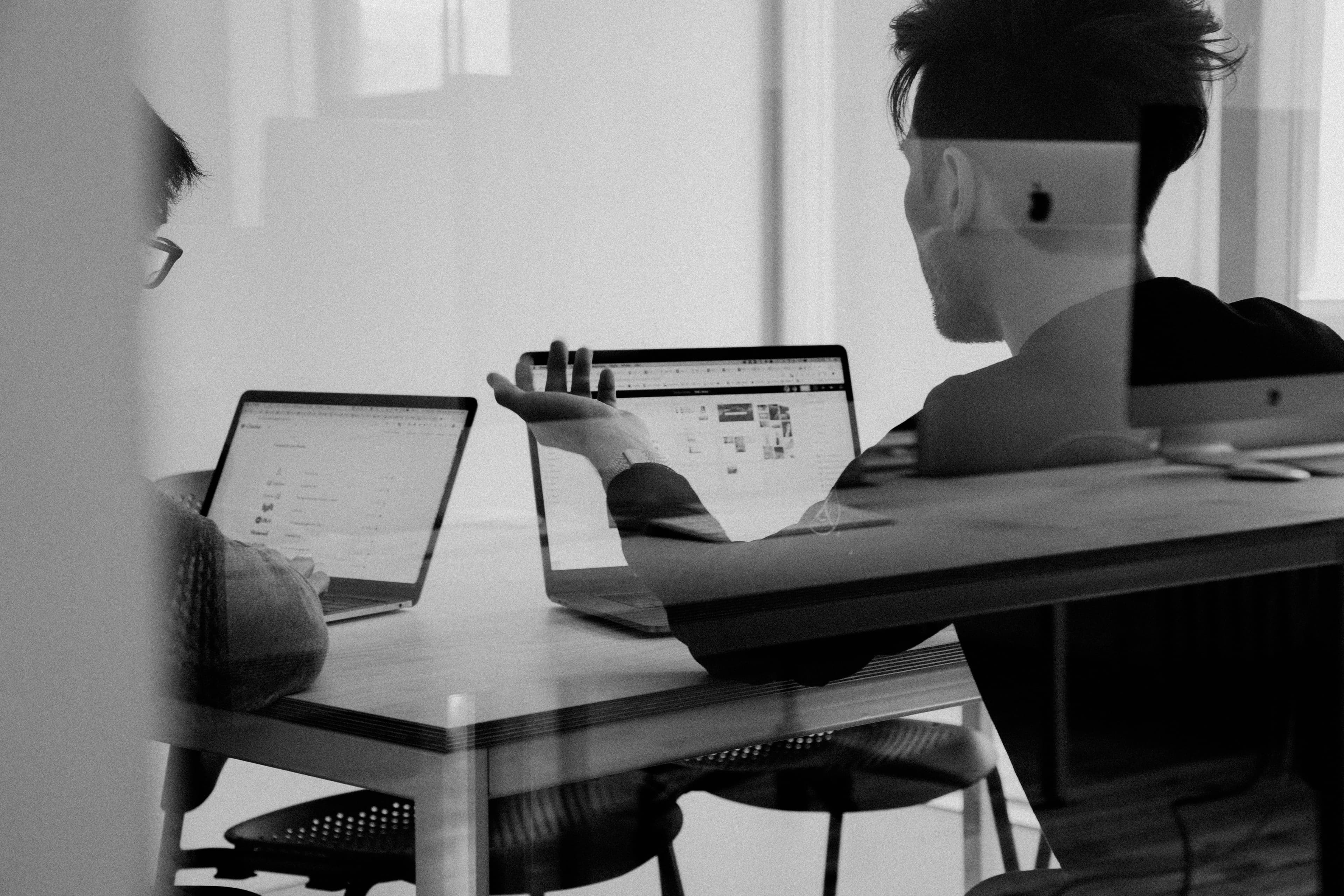 Best SaaS Alternatives for Solo Founders to Save Money